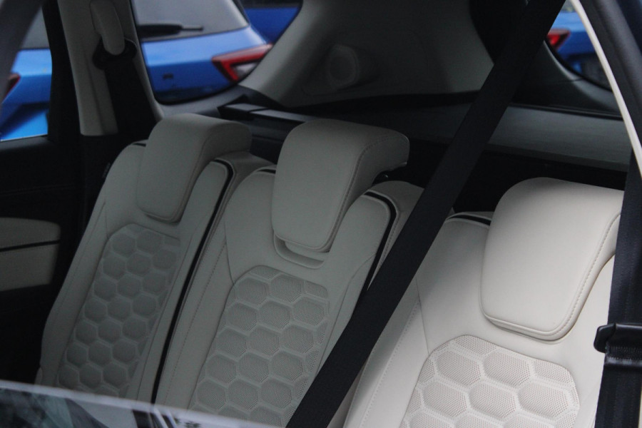 Ford S-Max 2.5 FHEV Vignale 5P 190pk | Full LED | SYNC 3 Navigatie | Vol Leder | Stoelverwarming | 1.750 Trekgewicht