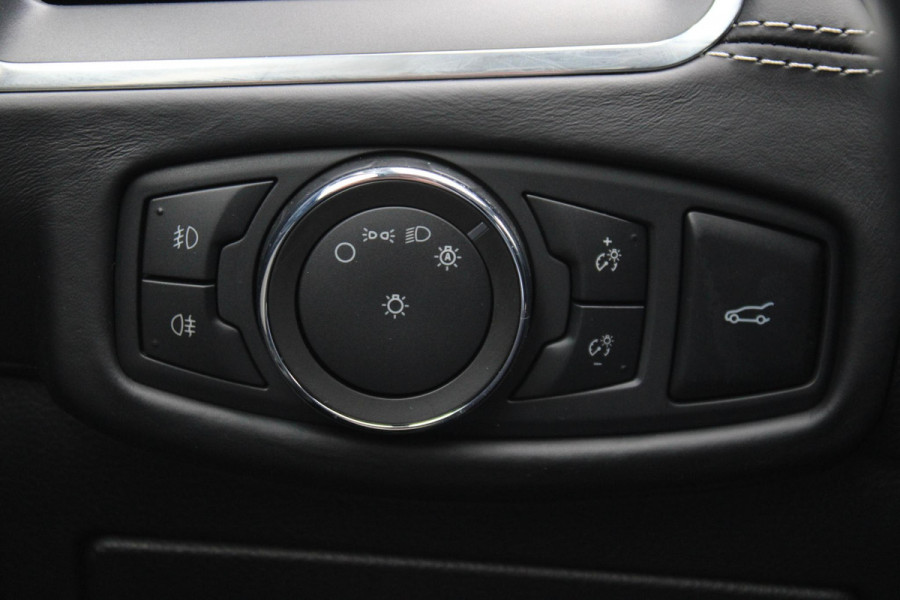 Ford S-Max 2.5 FHEV Vignale 5P 190pk | Full LED | SYNC 3 Navigatie | Vol Leder | Stoelverwarming | 1.750 Trekgewicht