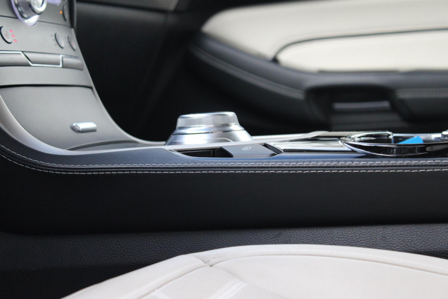 Ford S-Max 2.5 FHEV Vignale 5P 190pk | Full LED | SYNC 3 Navigatie | Vol Leder | Stoelverwarming | 1.750 Trekgewicht