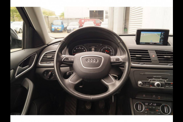 Audi Q3 1.4 TFSI CoD 150pk Adrenalin -LEER-NAVI-PANO-
