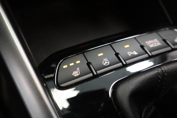Kia Stonic 1.0 T-GDi MHEV GT-PlusLine Schuif/Kantel-dak Full-led Navigatie