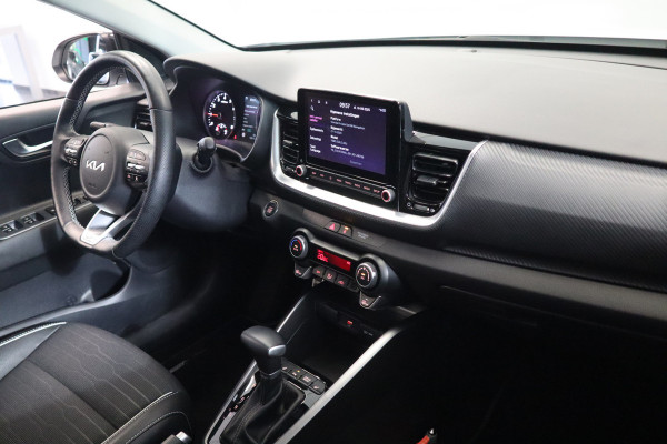 Kia Stonic 1.0 T-GDi MHEV GT-PlusLine Schuif/Kantel-dak Full-led Navigatie