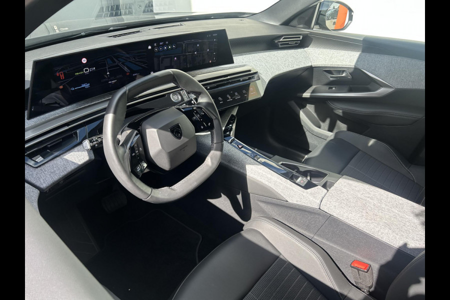 Peugeot E-3008 Allure 73 kWh | Drive Assist | 360 camera | Prijs is rijklaar