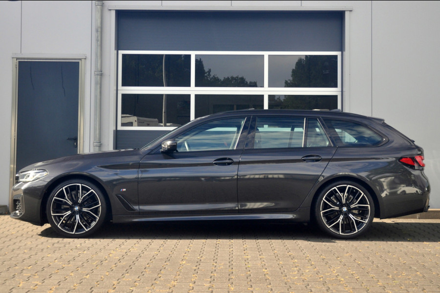 BMW 5 Serie Touring 518d High Executive Edition Automaat | M-Sport | Panoramadak | Comfortstoelen
