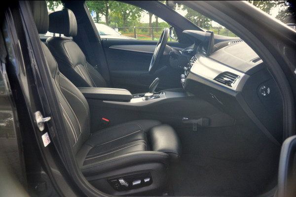 BMW 5 Serie Touring 518d High Executive Edition Automaat | M-Sport | Panoramadak | Comfortstoelen