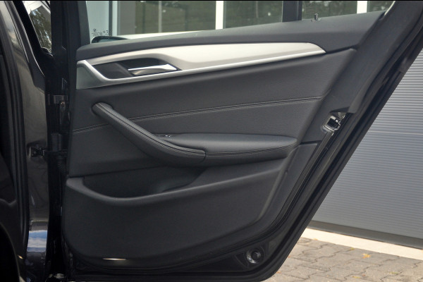 BMW 5 Serie Touring 518d High Executive Edition Automaat | M-Sport | Panoramadak | Comfortstoelen
