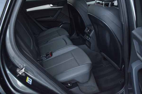 Audi Q5 Sportback 50 TFSI e S-line Competition | Luchtvering | Pano | 360 Camera | 21"