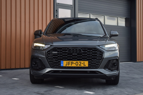 Audi Q5 Sportback 50 TFSI e S-line Competition | Luchtvering | Pano | 360 Camera | 21"