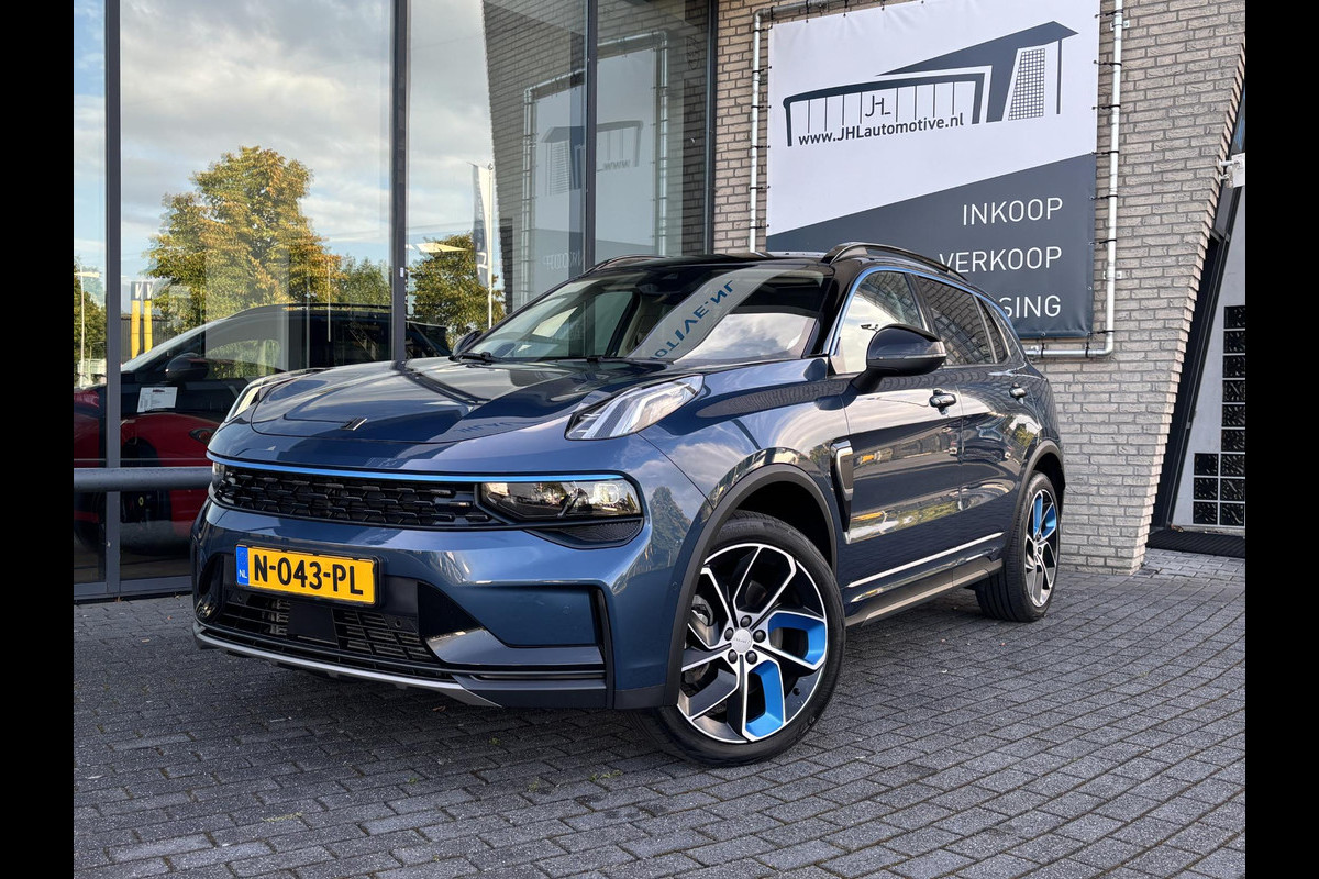 Lynk & Co 01 1.5*PLUG-IN*NAVI*PANO*CAM*ACC*CARPLAY*ECC*LED*