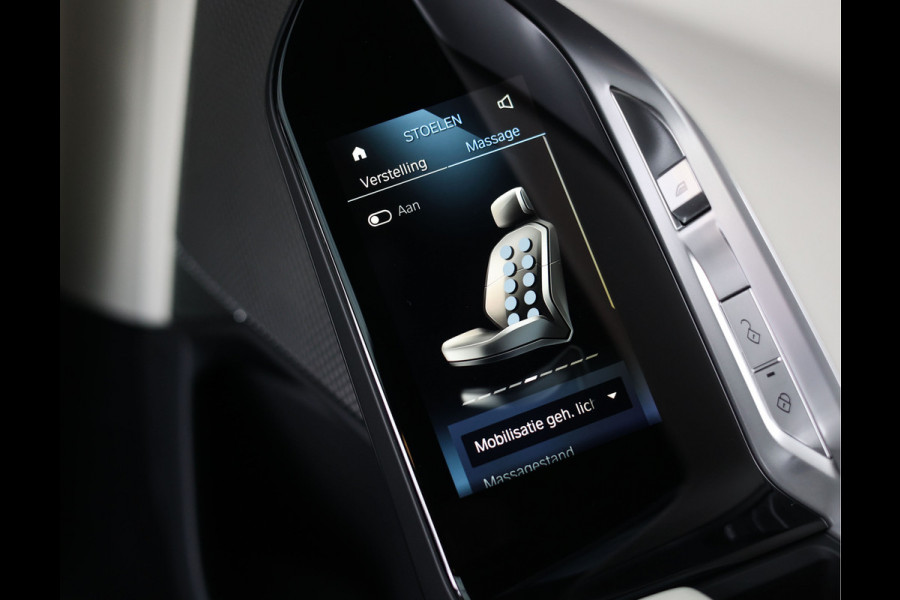 BMW 7 Serie M760e xDrive | Sky - Executive - Lounge - Drive Pro