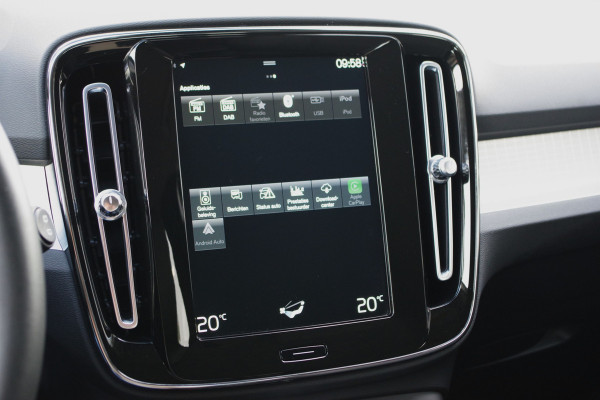 Volvo XC40 1.5 T5 Recharge Inscription Expression 263 PK PHEV, Harman/Kardon Sound, Keyless, LED, Carplay