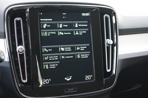 Volvo XC40 1.5 T5 Recharge Inscription Expression 263 PK PHEV, Harman/Kardon Sound, Keyless, LED, Carplay