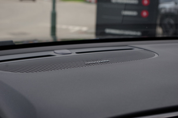 Volvo XC40 1.5 T5 Recharge Inscription Expression 263 PK PHEV, Harman/Kardon Sound, Keyless, LED, Carplay