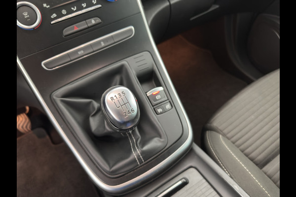 Renault Grand Scénic 1.3 TCe Business Zen [ 7-Pers. ] (INCL-BTW) *NAVI-FULLMAP | COMFORT-SEATS | DIGI-COCKPIT | ECC | PDC | CRUISE | PRIVACY-GLASS | DAB | CARPLAY*