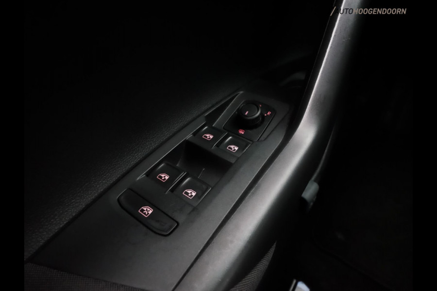 Volkswagen Polo 1.0 TSI Comfortline Sport (AUTOMAAT,APPLE CARPLAY,LED,CLIMATE,CRUISE,COMFORT-STOELEN,NIEUWE APK,TOPCONDITIE)