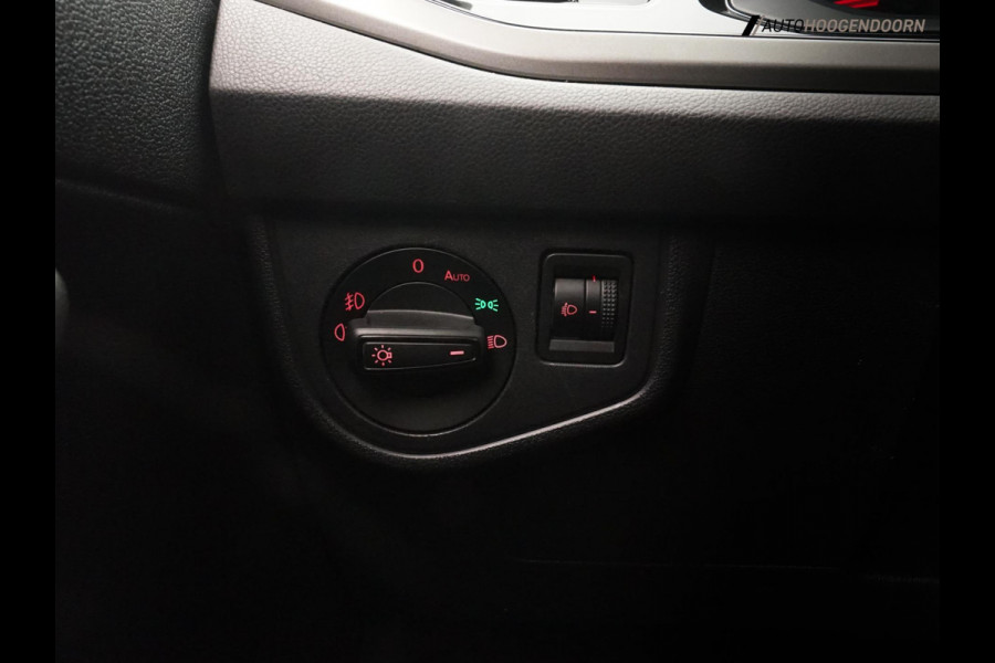 Volkswagen Polo 1.0 TSI Comfortline Sport (AUTOMAAT,APPLE CARPLAY,LED,CLIMATE,CRUISE,COMFORT-STOELEN,NIEUWE APK,TOPCONDITIE)