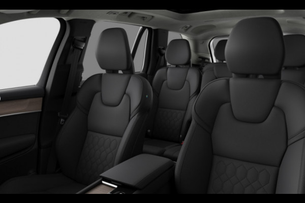 Volvo XC90 T8455PK Automaat Plug-in hybrid AWD Ultra Bright Luchtvering / Trekhaak / Panoramadak / Google services / Elektrisch bedienbare voorstoelen met geheugen / Stoelverwarming voor en achter