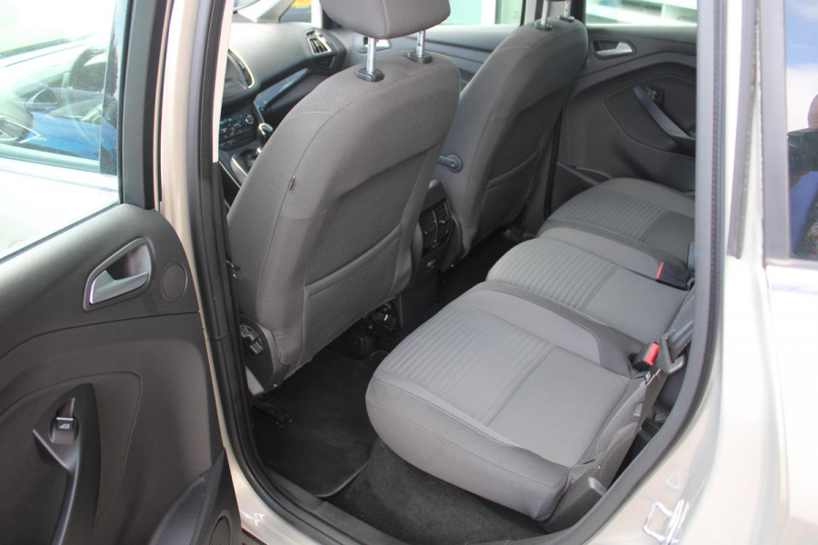 Ford C-MAX 1.0 EcoBoost 125 PK Titanium | Electrische achterklep | Voorruitverwarming | Climate Control | Navigatie | PDC Achter | Cruise Control | Panoramadak