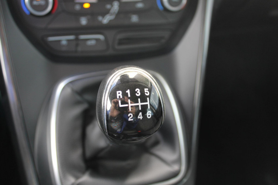 Ford C-MAX 1.0 EcoBoost 125 PK Titanium | Electrische achterklep | Voorruitverwarming | Climate Control | Navigatie | PDC Achter | Cruise Control | Panoramadak
