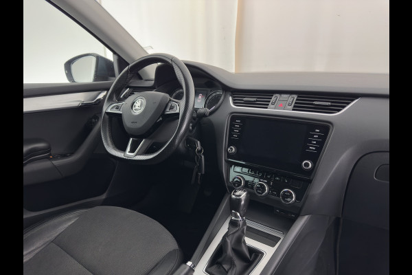 Škoda Octavia 1.6 TDI Greentech Ambition Business *LEATHER-FABRIC | NAVI-FULLMAP | HEATED-COMFORTSEATS | ECC | TOWBAR | PRIVACY-GLASS | PARKPILOT | CRUISE | 16''ALU *