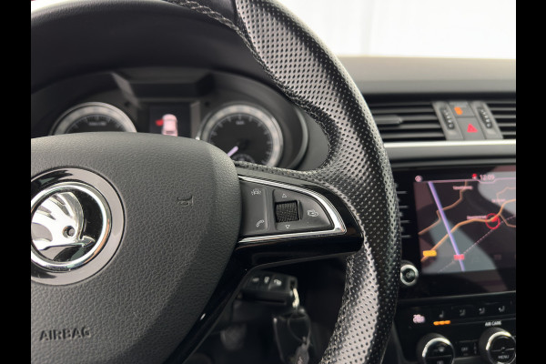 Škoda Octavia 1.6 TDI Greentech Ambition Business *LEATHER-FABRIC | NAVI-FULLMAP | HEATED-COMFORTSEATS | ECC | TOWBAR | PRIVACY-GLASS | PARKPILOT | CRUISE | 16''ALU *