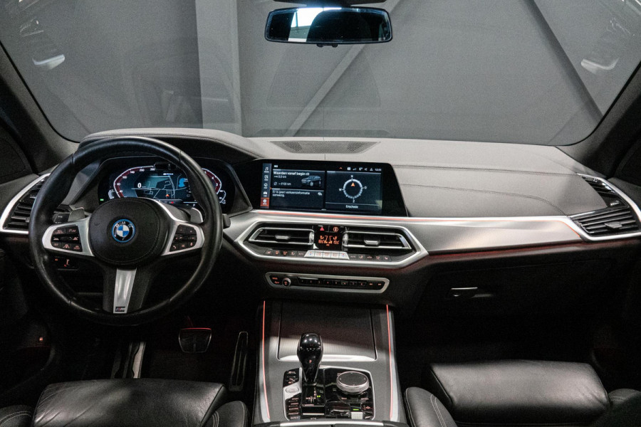 BMW X5 xDrive45e High Executive *M-Sport / Luchtvering / Panorama / HUD / Laserverlichting / Keyless / Comfort-Stoelen*