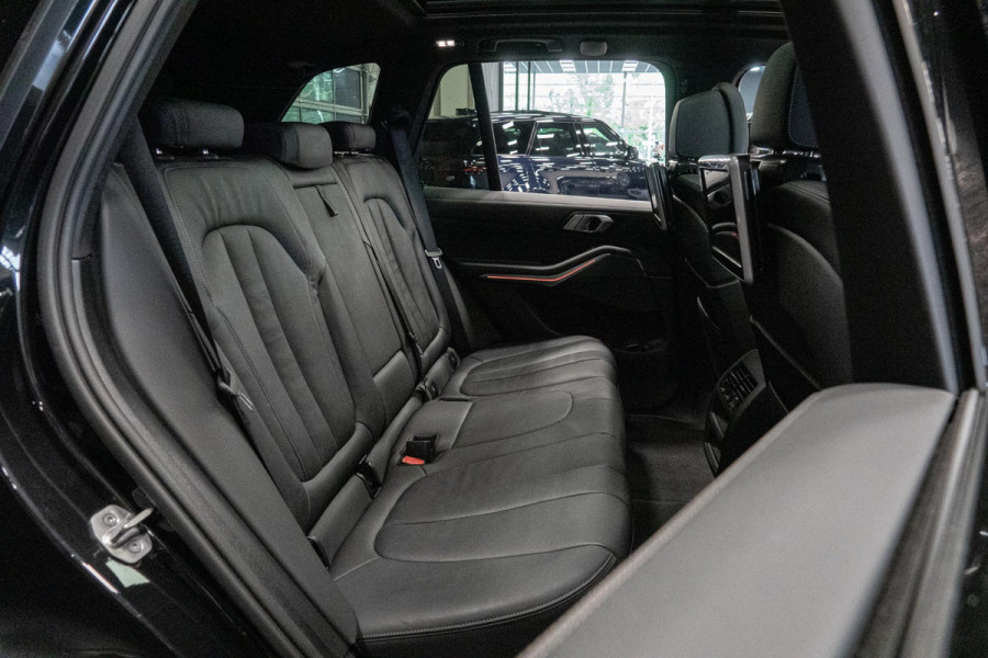BMW X5 xDrive45e High Executive *M-Sport / Luchtvering / Panorama / HUD / Laserverlichting / Keyless / Comfort-Stoelen*