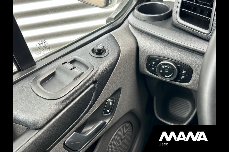 Ford Transit Custom 320 2.0TDCI 130PK L2H1 Automaat Trend DC Airco Trekhaak 6 Zits Cruise Carplay Ford Transit Custom 320 2.0TDCI 130PK L2H1 Automaat Trend DC Airco Trekhaak 6 Zits Cruise Carplay