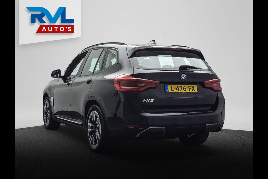 BMW iX3 Executive 80 kWh Trekhaak Pano/dak Leder Apple/Carplay BMW iX3 Executive 80 kWh Trekhaak Pano/dak Leder Apple/Carplay