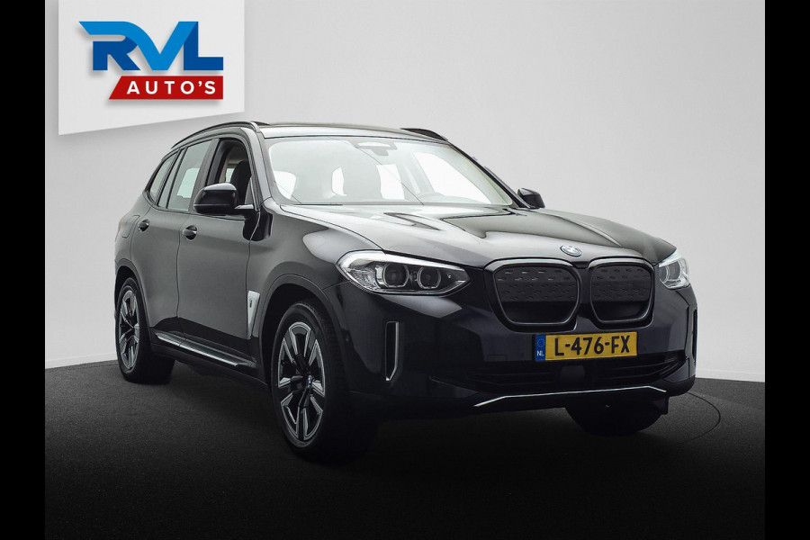 BMW iX3 Executive 80 kWh Trekhaak Pano/dak Leder Apple/Carplay BMW iX3 Executive 80 kWh Trekhaak Pano/dak Leder Apple/Carplay