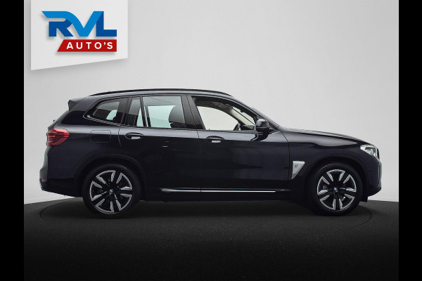 BMW iX3 Executive 80 kWh Trekhaak Pano/dak Leder Apple/Carplay BMW iX3 Executive 80 kWh Trekhaak Pano/dak Leder Apple/Carplay