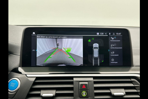 BMW iX3 Executive 80 kWh Trekhaak Pano/dak Leder Apple/Carplay BMW iX3 Executive 80 kWh Trekhaak Pano/dak Leder Apple/Carplay