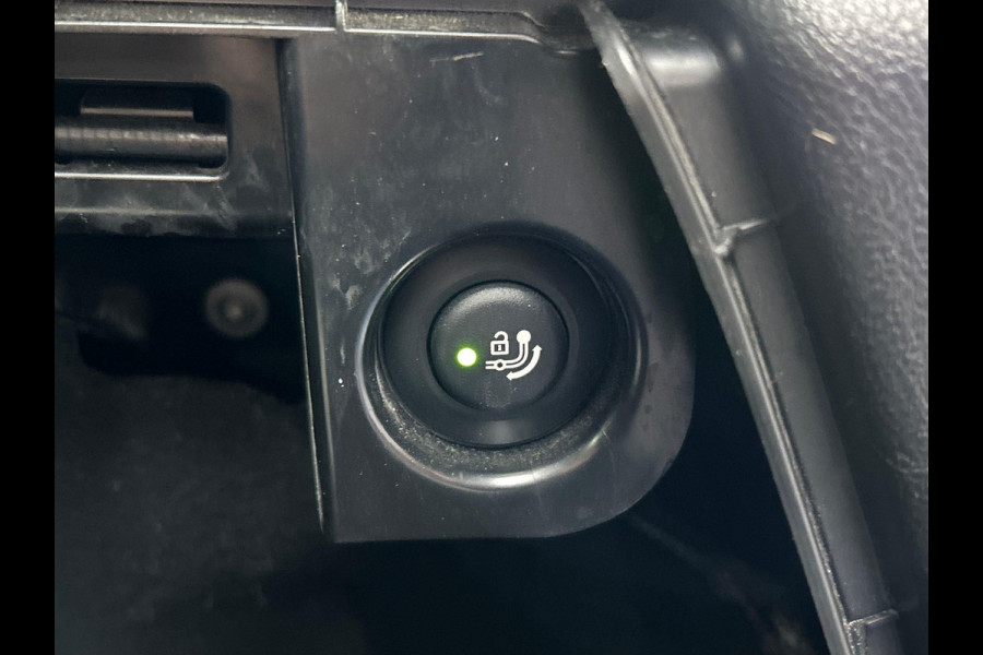 BMW iX3 Executive 80 kWh Trekhaak Pano/dak Leder Apple/Carplay BMW iX3 Executive 80 kWh Trekhaak Pano/dak Leder Apple/Carplay