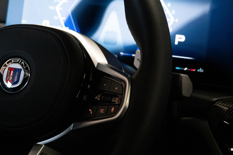 Alpina B4 GT Gran Coupe *Nr. 50 / Brewster Green / Schuif-/kanteldak / Harman Kardon / Standverwarming / Keyless / HUD / Surround-View*