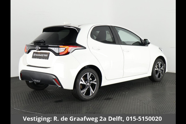 Toyota Yaris 1.5 Hybrid Dynamic Luxury | DEMO | Stuur- & Stoelverwarming | Camera | Apple Carplay & Android auto |