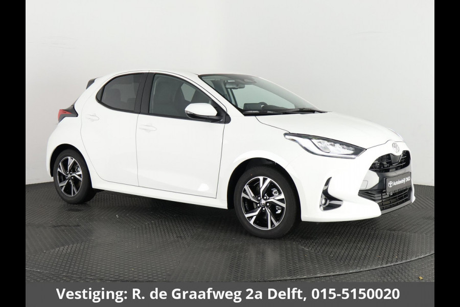 Toyota Yaris 1.5 Hybrid Dynamic Luxury | DEMO | Stuur- & Stoelverwarming | Camera | Apple Carplay & Android auto |