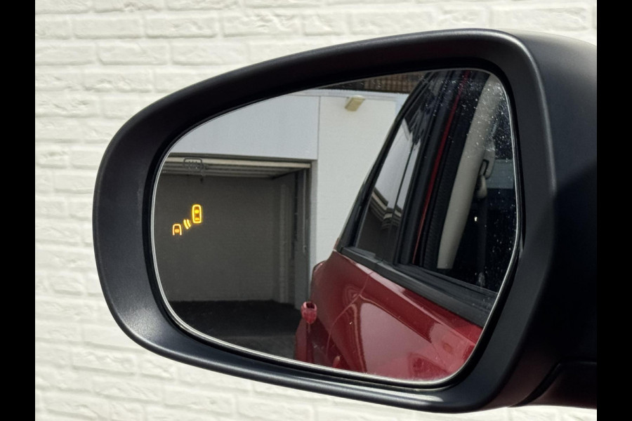 Suzuki Vitara 1.4 Boosterjet Style Smart Hybrid AllGrip Adaptive cruise Climate control Panoramadak Apple / Android Navigatie Suzuki Vitara 1.4 Boosterjet Style Smart Hybrid AllGrip Adaptive cruise Climate control Panoramadak Apple / Android Navigatie