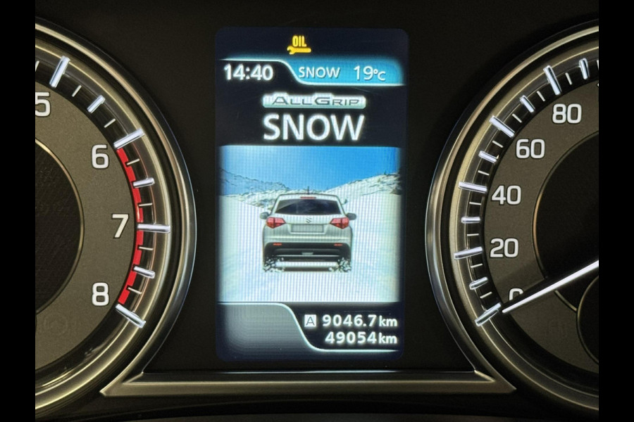 Suzuki Vitara 1.4 Boosterjet Style Smart Hybrid AllGrip Adaptive cruise Climate control Panoramadak Apple / Android Navigatie Suzuki Vitara 1.4 Boosterjet Style Smart Hybrid AllGrip Adaptive cruise Climate control Panoramadak Apple / Android Navigatie