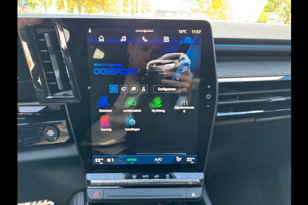 Renault Austral 1.2 E-Tech full hybrid 200 techno esprit Alpine Elektr A Klep / Adapt. Cruise contr. / Full LED / 20'' LM / Camera