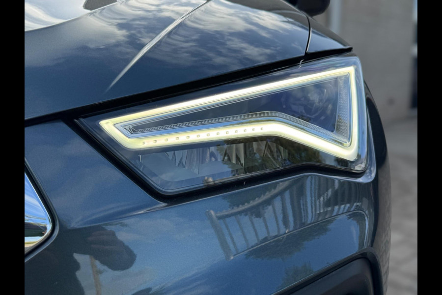 Seat Ateca 1.5 TSI Style Business Intense AUTOMAAT / TREKHAAK / CAMERA / MEMORY STOELEN / LED / 4-SEIZOENENBANDEN / VIRTUAL COCKP