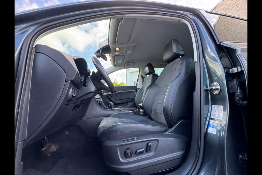 Seat Ateca 1.5 TSI Style Business Intense AUTOMAAT / TREKHAAK / CAMERA / MEMORY STOELEN / LED / 4-SEIZOENENBANDEN / VIRTUAL COCKP