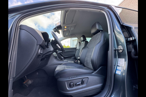Seat Ateca 1.5 TSI Style Business Intense AUTOMAAT / TREKHAAK / CAMERA / MEMORY STOELEN / LED / 4-SEIZOENENBANDEN / VIRTUAL COCKP