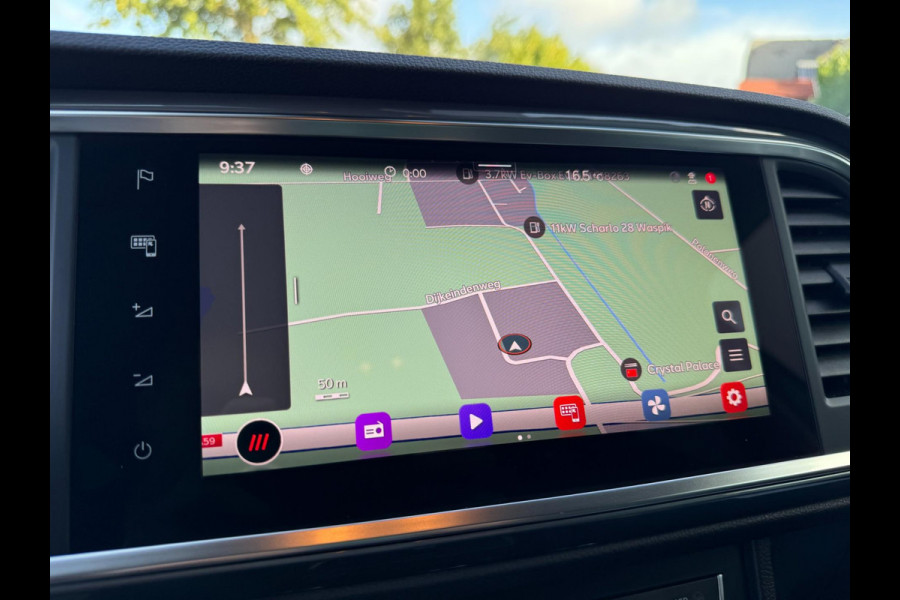 Seat Ateca 1.5 TSI Style Business Intense AUTOMAAT / TREKHAAK / CAMERA / MEMORY STOELEN / LED / 4-SEIZOENENBANDEN / VIRTUAL COCKP