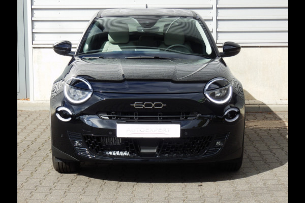 Fiat 600 100pk Hybride | La Prima | Automaat | Massagestoel |