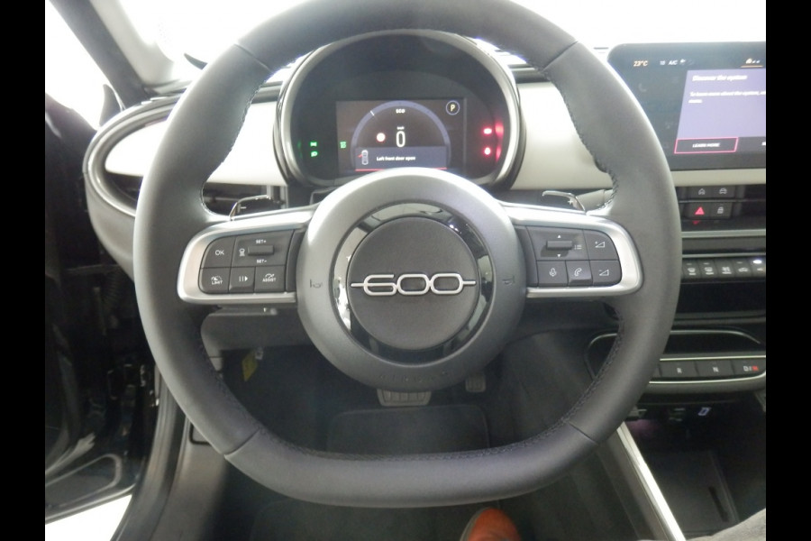 Fiat 600 100pk Hybride | La Prima | Automaat | Massagestoel |