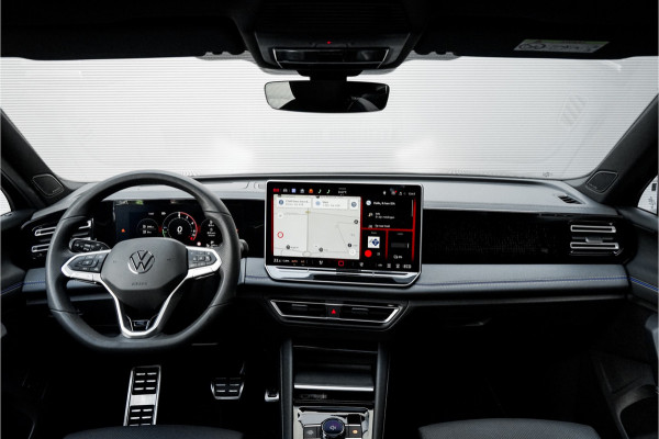 Volkswagen Tiguan 1.5 eHybrid R-Line Pano HUD ACC Trekhaak