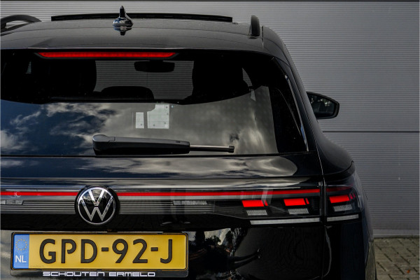 Volkswagen Tiguan 1.5 eHybrid R-Line Pano HUD ACC Trekhaak