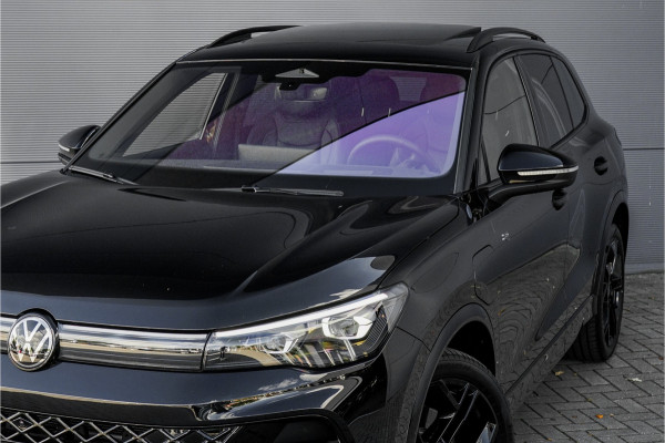Volkswagen Tiguan 1.5 eHybrid R-Line Pano HUD ACC Trekhaak