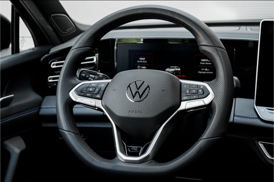 Volkswagen Tiguan 1.5 eHybrid R-Line Pano HUD ACC Trekhaak