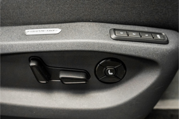 Volkswagen Tiguan 1.5 eHybrid R-Line Pano HUD ACC Trekhaak